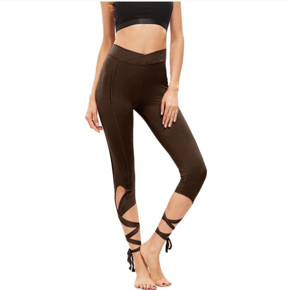 Lace Up Leggings - Picture 2 of 2